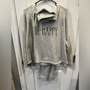 Rae Dunn Be happy lounge set